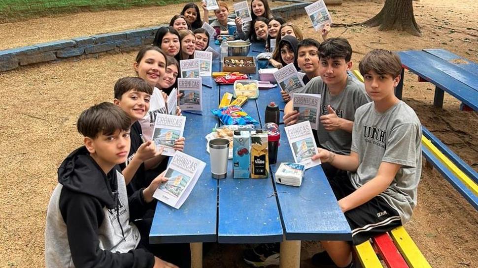 6ºs anos da Unidade Oswaldo Cruz participam de café da manhã literário