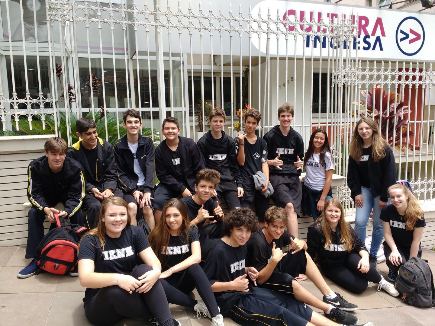 Alunos bilíngues testam conhecimentos de Inglês na Prova de Cambridge Alunos bilíngues testam conhecimentos de Inglês na Prova de Cambridge
