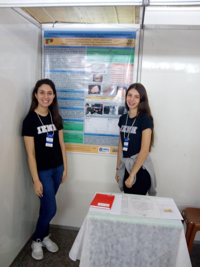 Alunos da IENH participam de feira científica em Sapiranga