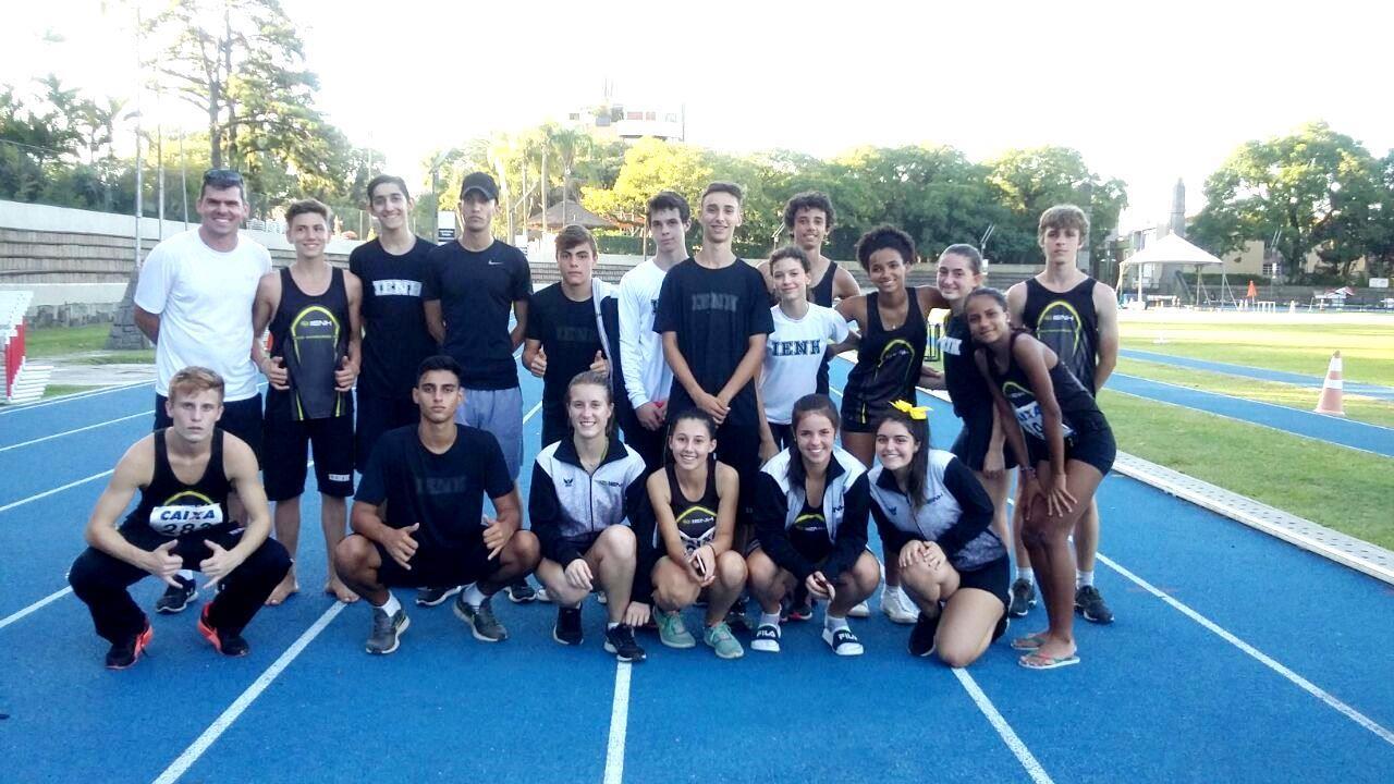 Atletismo da IENH conquista 17 medalhas no Campeonato Estadual sub-18