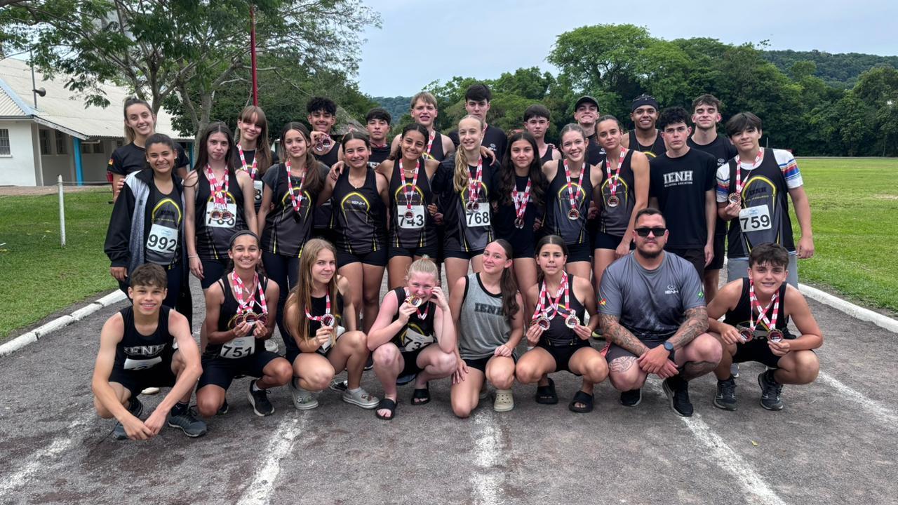 Atletismo da IENH conquista 35 medalhas no Troféu Mauá
