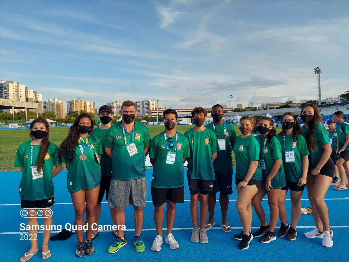 Equipe de Atletismo da IENH em destaque na Seletiva Nacional da Gymnasíade