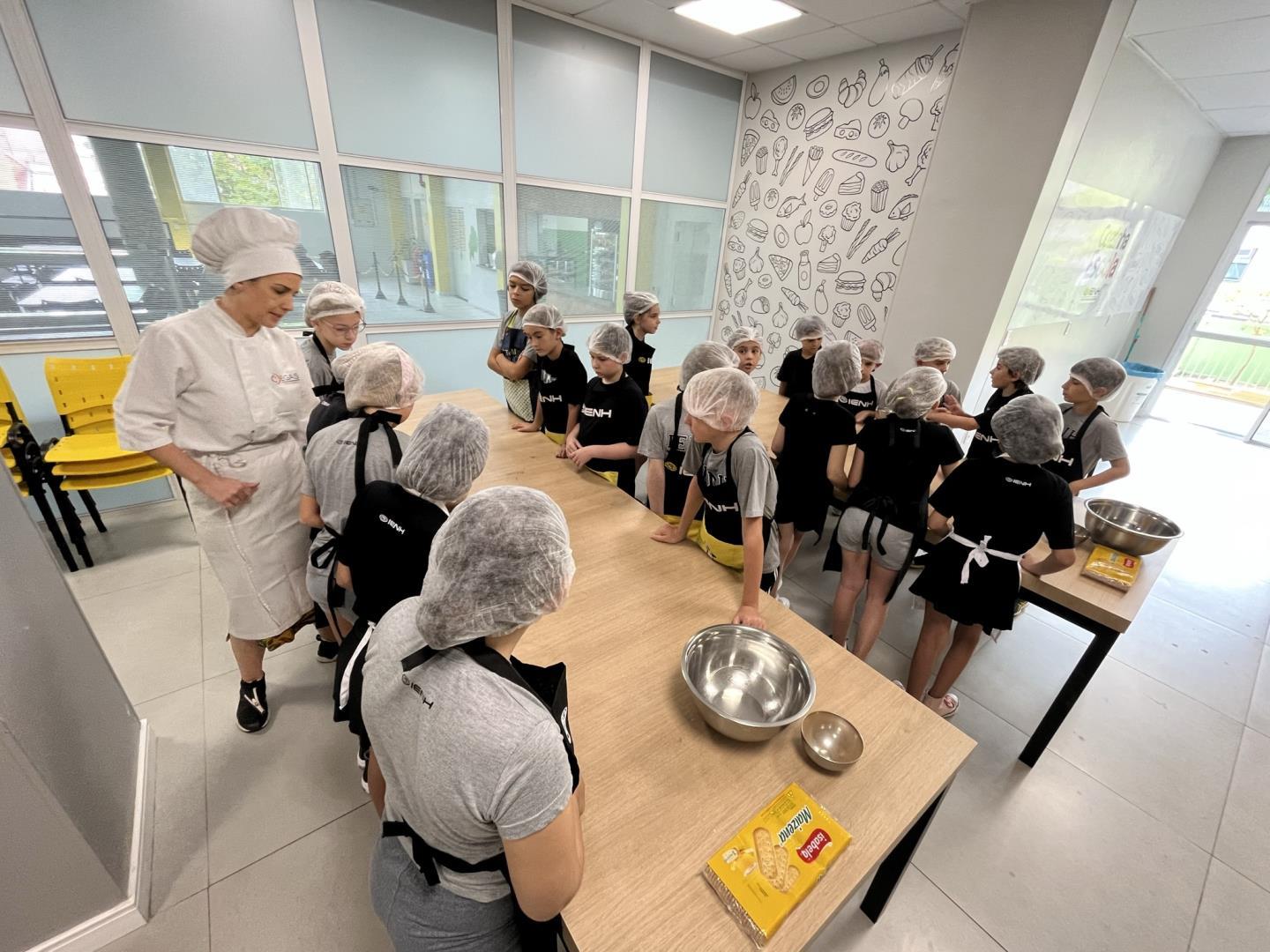 Aulas de Língua Espanhola têm atividades especiais envolvendo culinária Aulas de Língua Espanhola têm atividades especiais envolvendo culinária