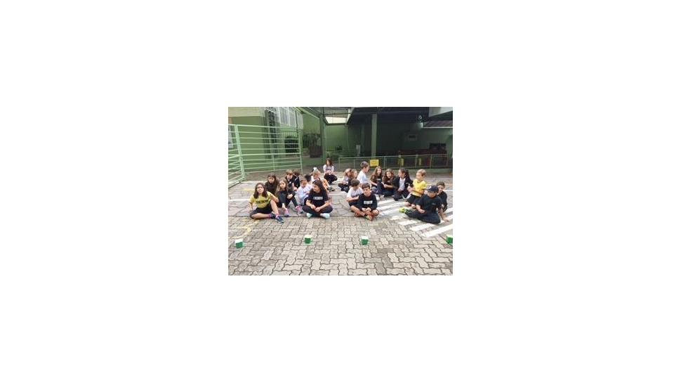 Celebração de Saint Patrick's Day oportuniza vivências interculturais para alunos bilíngues Celebração de Saint Patrick's Day oportuniza vivências interculturais para alunos bilíngues