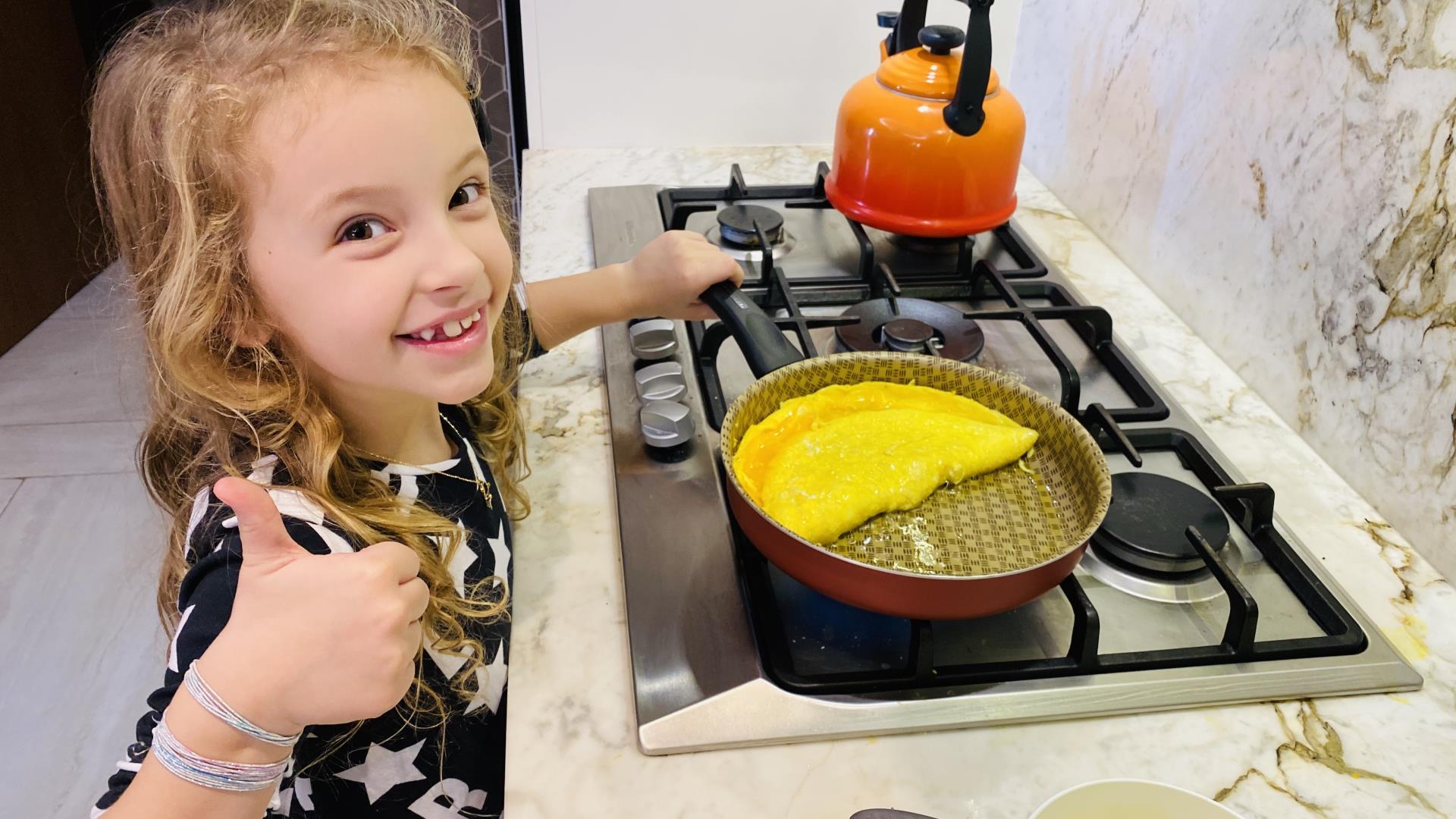 Desafio na cozinha: preparando omelete criativo e aprendendo matemática