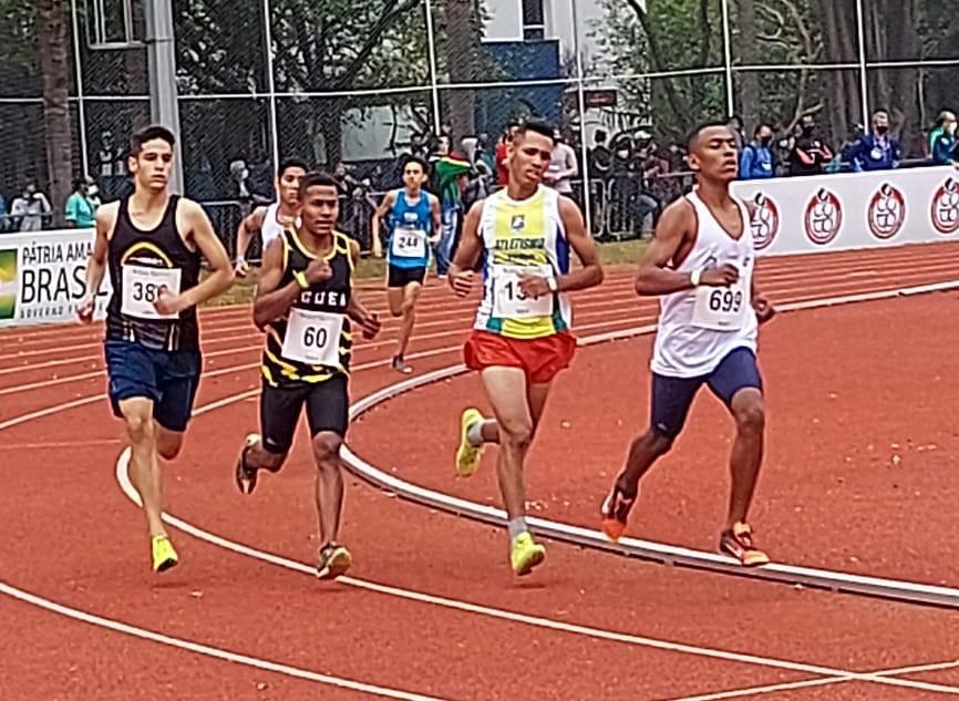 Equipe de Atletismo da IENH tem bom desempenho no Campeonato Brasileiro de Atletismo sub-18