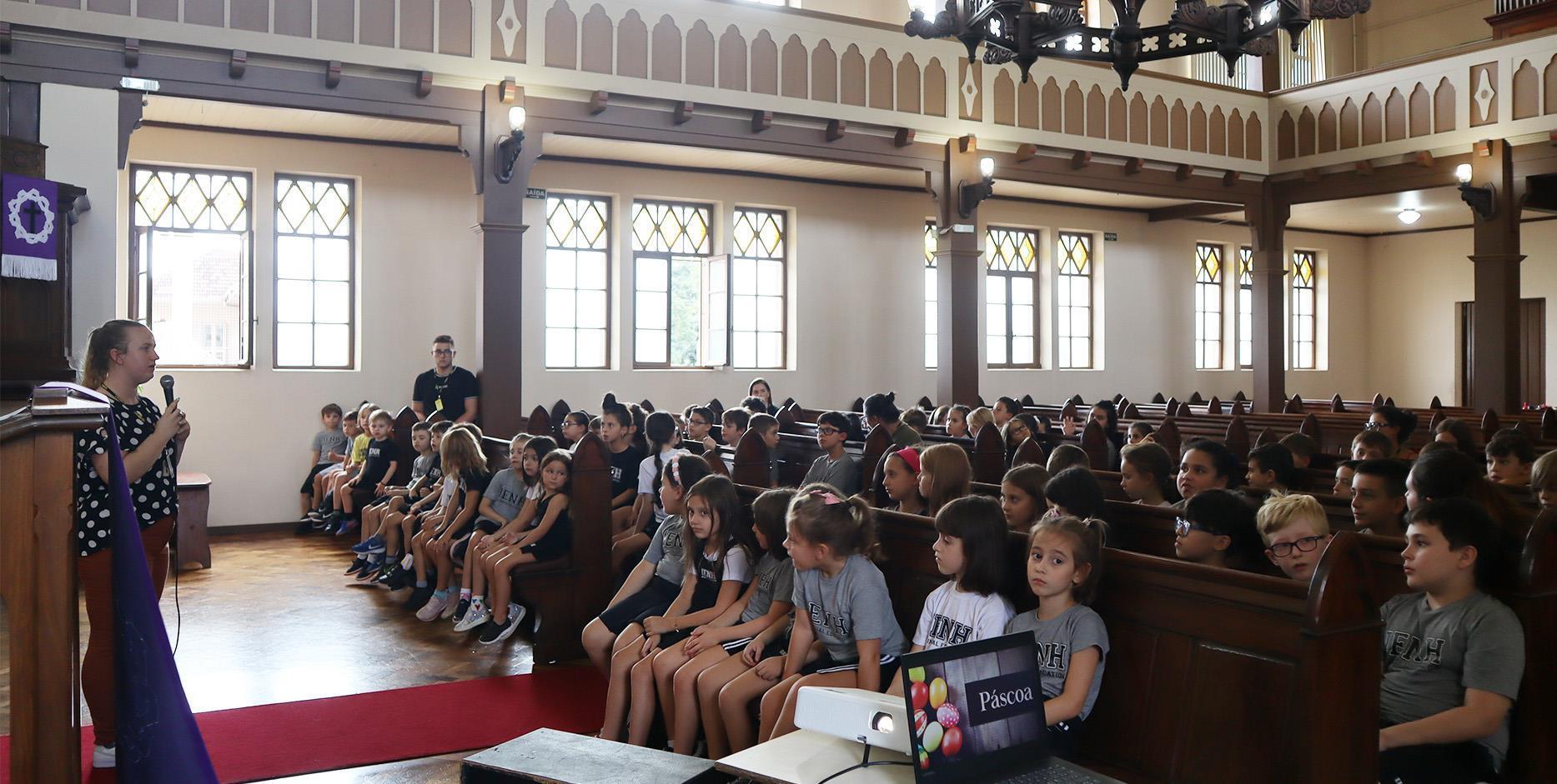 Estudantes da Unidade Pindorama participam de Meditação de Páscoa