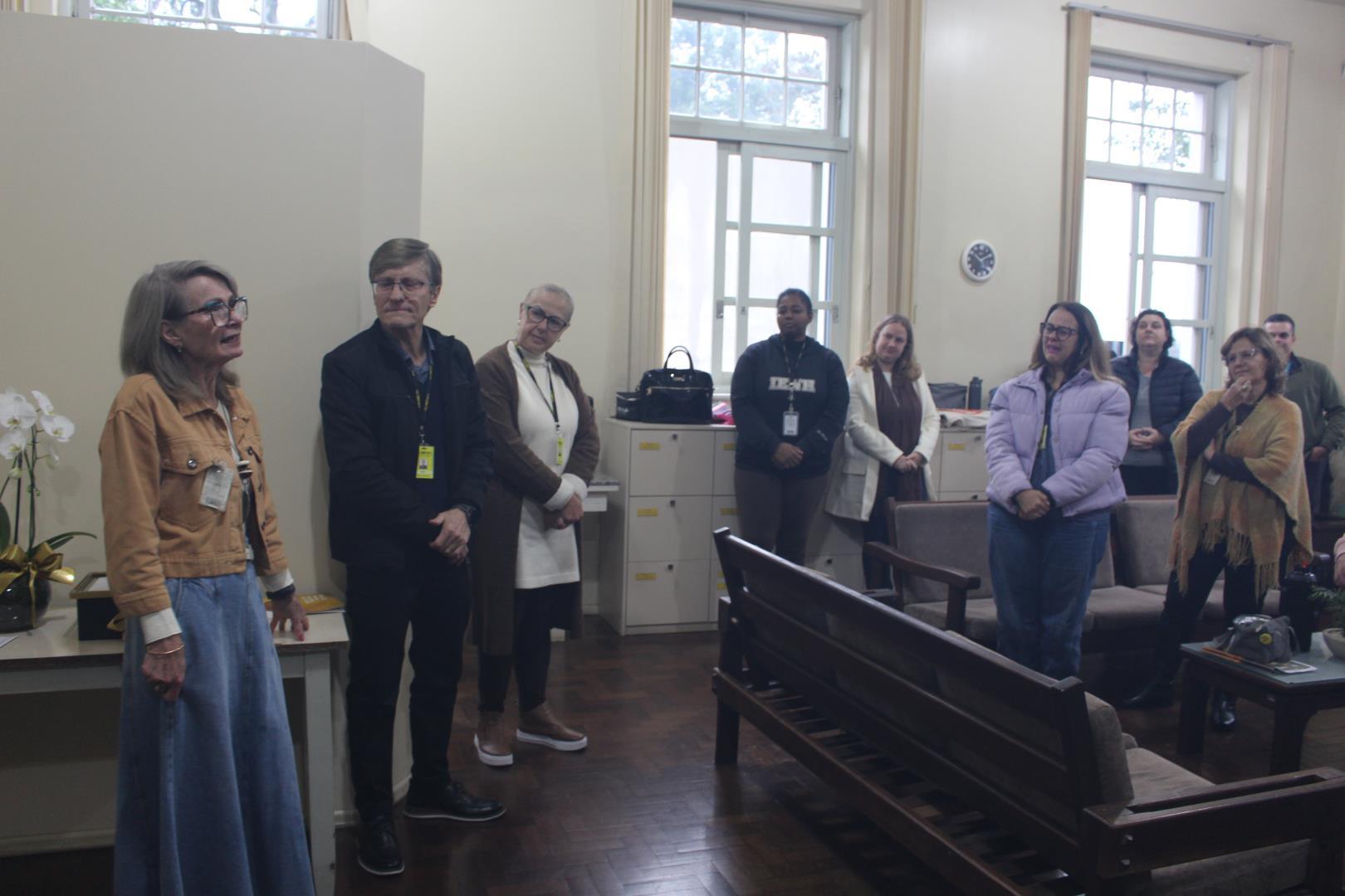 Homenagem marca os 50 anos de dedicação de Isabel Lizakoski à IENH