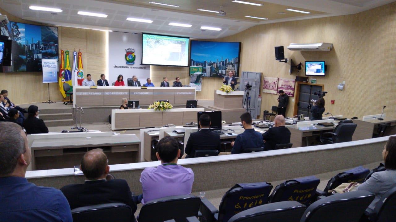 IENH participa do 2° Seminário de Desenvolvimento Econômico de Novo Hamburgo