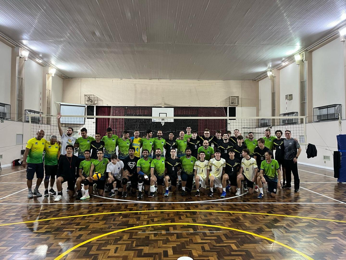 IENH recebe seleção brasileira masculina de surdoatletas de vôlei 