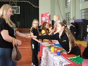 Unidade Pindorama promove Mini-Feira de Ciências e Idéias das 3as séries