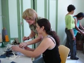 Grupo de Mulheres Voluntárias da IENH inicia curso de Corte e Costura
