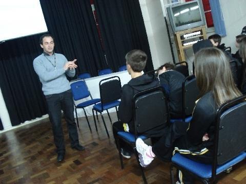 Novas Tecnologias é o tema do novo Projeto da 6ª série C da Fundação Evangélica