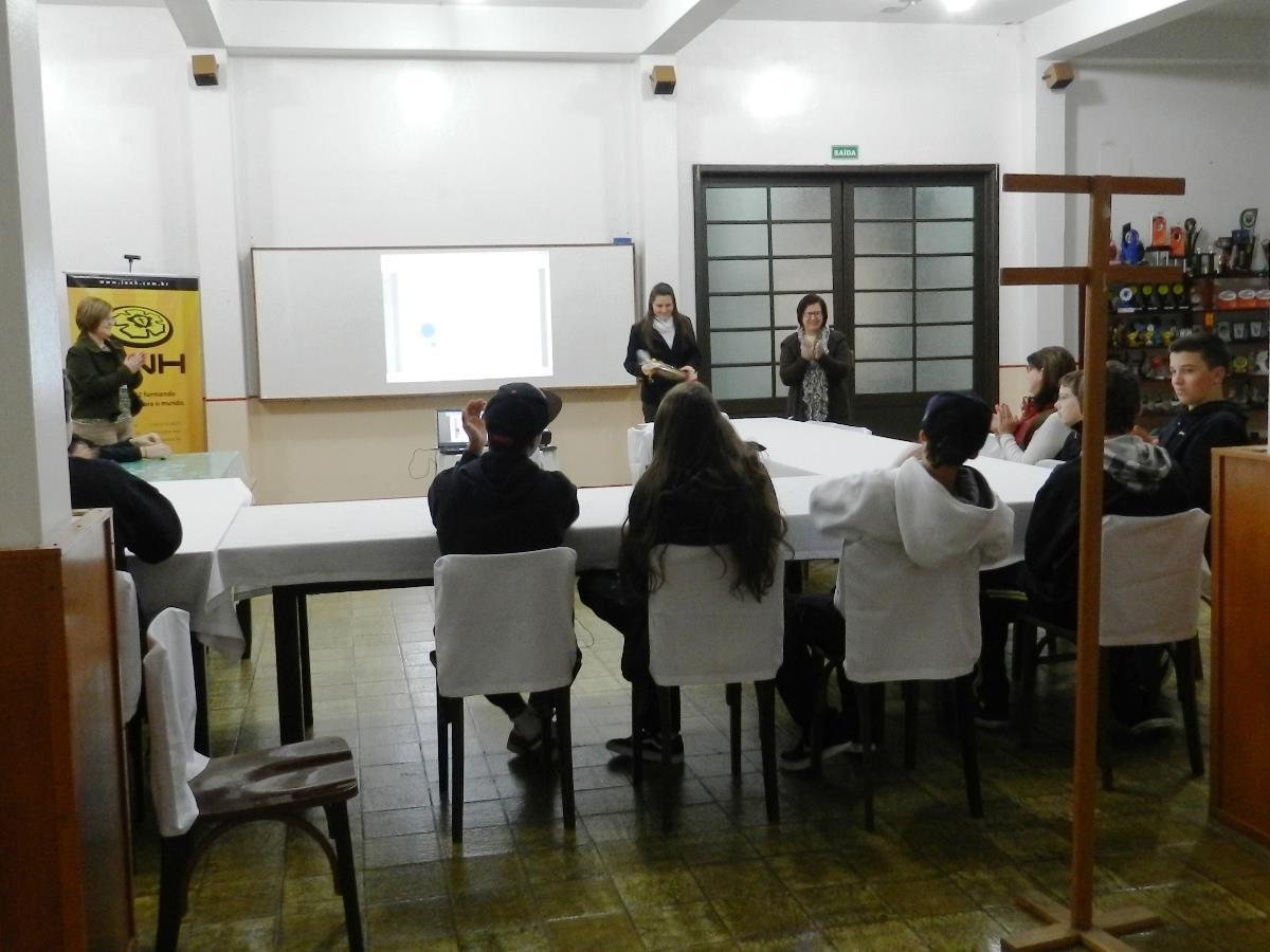 Palestras e atividades diferenciadas compõem a semana dos estudantes das 8ªs séries