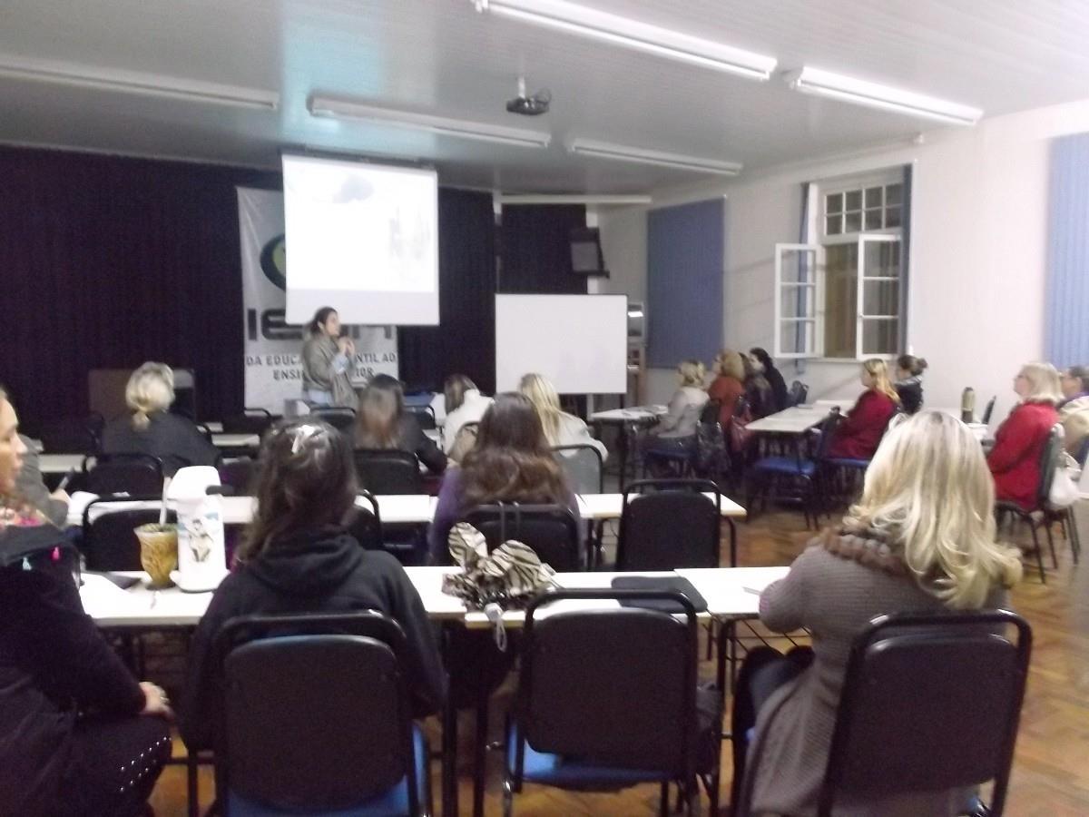 Curso de Extensão em Neuropsicologia de Aprendizagem na Faculdade IENH