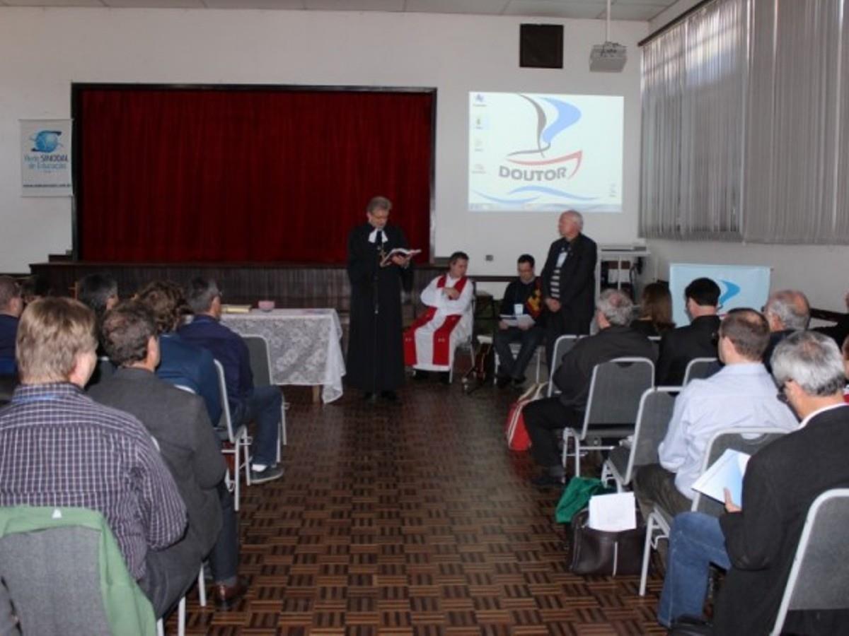 IENH participa do 15º Seminário de Diretores e Representantes de Mantenedoras Rede Sinodal