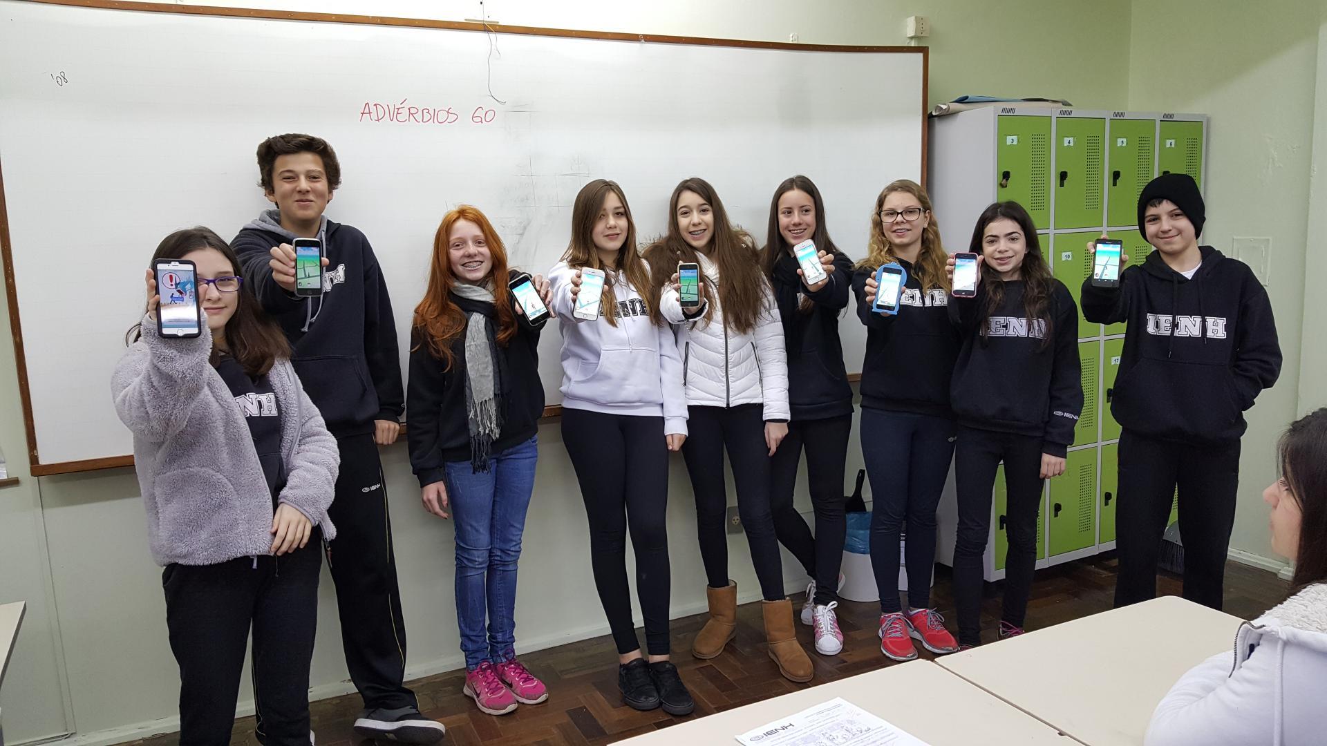 Pokémon Go para trabalhar os advérbios em sala de aula Pokémon Go para trabalhar os advérbios em sala de aula