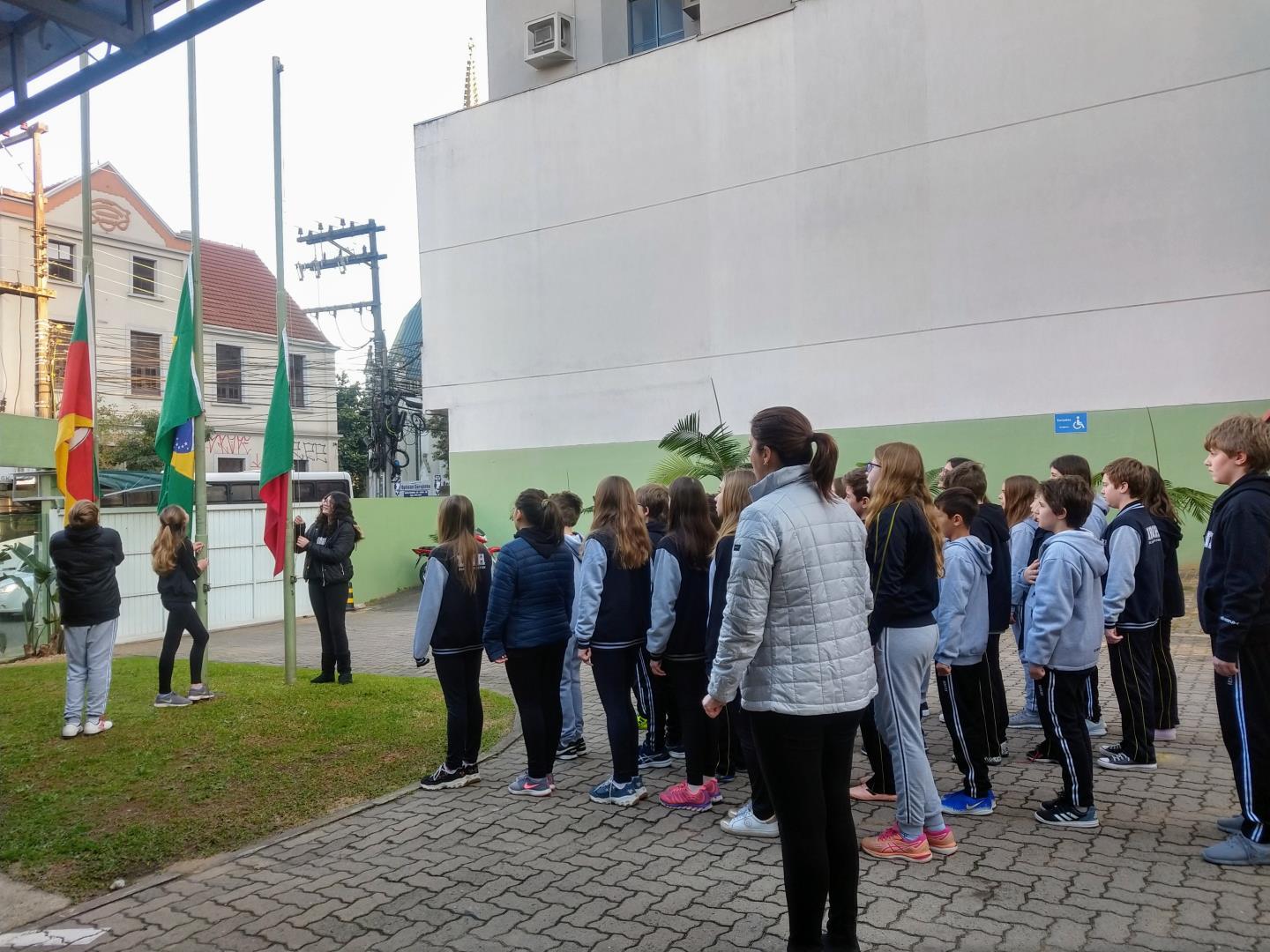 Semana da Pátria é celebrada na IENH