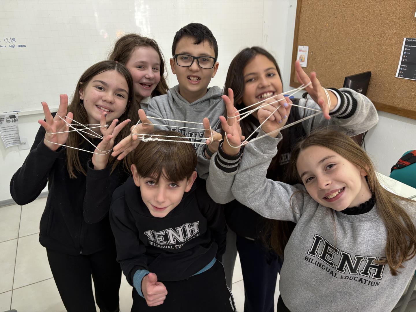 Semana do Brincar: alunos das turmas de Year 6 da IENH exploram brincadeiras de outras gerações