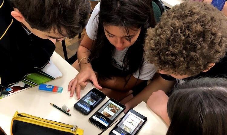 Tecnologia e colaboratividade nas aulas de Língua Inglesa do Ensino Médio