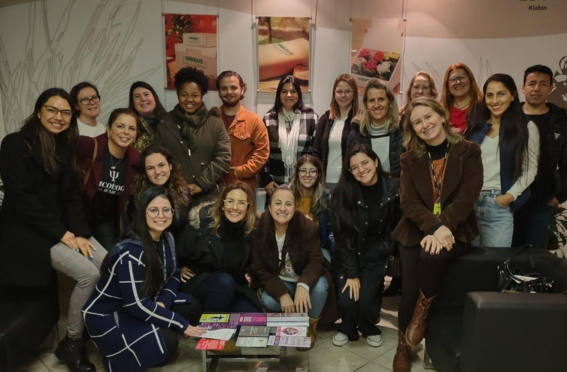 Visita à Klabin S/A proporciona aprendizagem fora da sala de aula Visita à Klabin S/A proporciona aprendizagem fora da sala de aula