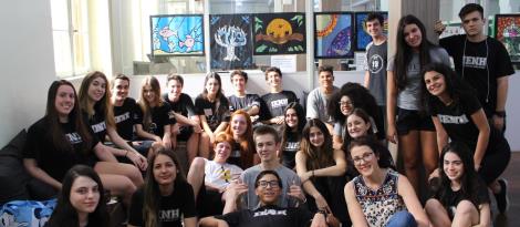 Alunos do Ensino Médio realizam exposição de artes na Biblioteca da Unidade Fundação Evangélica Alunos do Ensino Médio realizam exposição de artes na Biblioteca da Unidade Fundação Evangélica