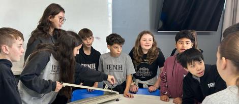 Alunos do Year 6 da IENH participam do Pinwaldo na Unidade Fundação Evangélica Alunos do Year 6 da IENH participam do Pinwaldo na Unidade Fundação Evangélica