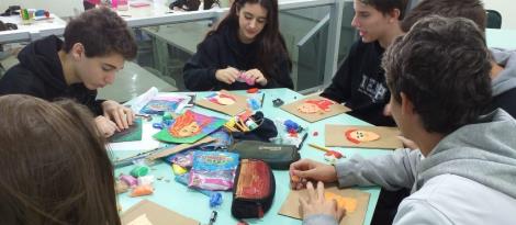 Artes Grega e Romana são trabalhadas em atividade de representação da figura humana Artes Grega e Romana são trabalhadas em atividade de representação da figura humana