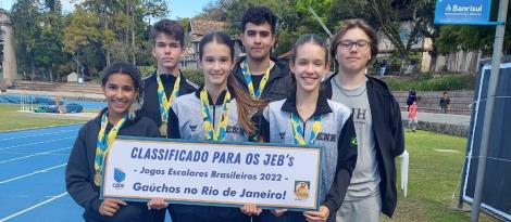 Atletismo da IENH conquista medalhas na seletiva para os Jogos Escolares Brasileiros