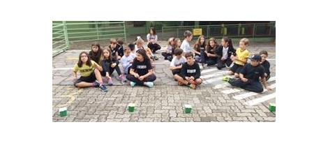 Celebração de Saint Patrick's Day oportuniza vivências interculturais para alunos bilíngues Celebração de Saint Patrick's Day oportuniza vivências interculturais para alunos bilíngues