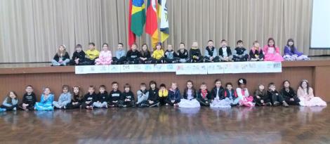 “Cuca e chimarrão: uma boa tradição!” é tema da Semana Farroupilha de turma da IENH “Cuca e chimarrão: uma boa tradição!” é tema da Semana Farroupilha de turma da IENH