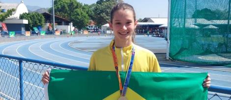 Isadora Levinski é medalha de prata no mundial sub-15