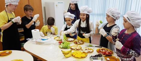 Kids in the kitchen day – 2º dia de Imersão na Língua Inglesa contempla projeto Cozinha que Inspira Kids in the kitchen day – 2º dia de Imersão na Língua Inglesa contempla projeto Cozinha que Inspira