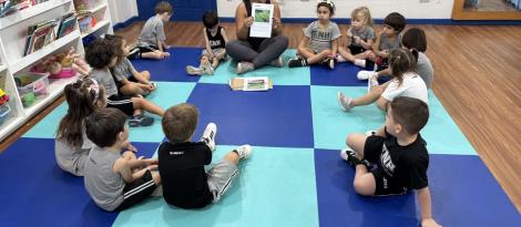 Kindergarten 4A da Unidade Pindorama explora a camuflagem na natureza Kindergarten 4A da Unidade Pindorama explora a camuflagem na natureza