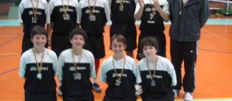 Vôlei Mirim Masculino da IENH é vice-campeão da VII Copa Porto Alegre Vôlei Mirim Masculino da IENH é vice-campeão da VII Copa Porto Alegre