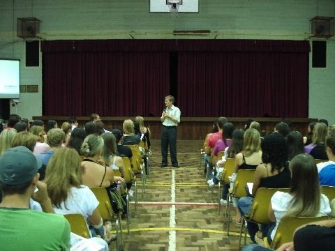 Atração especial marca Aula Inaugural do Ensino Técnico e Superior da IENH