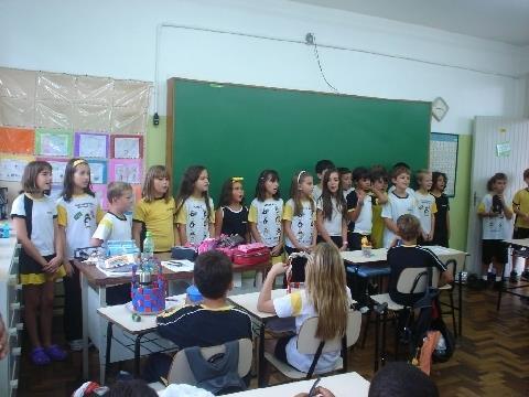 Alunos das 4ªs séries do Currículo Bilíngüe realizam atividades especiais de Páscoa