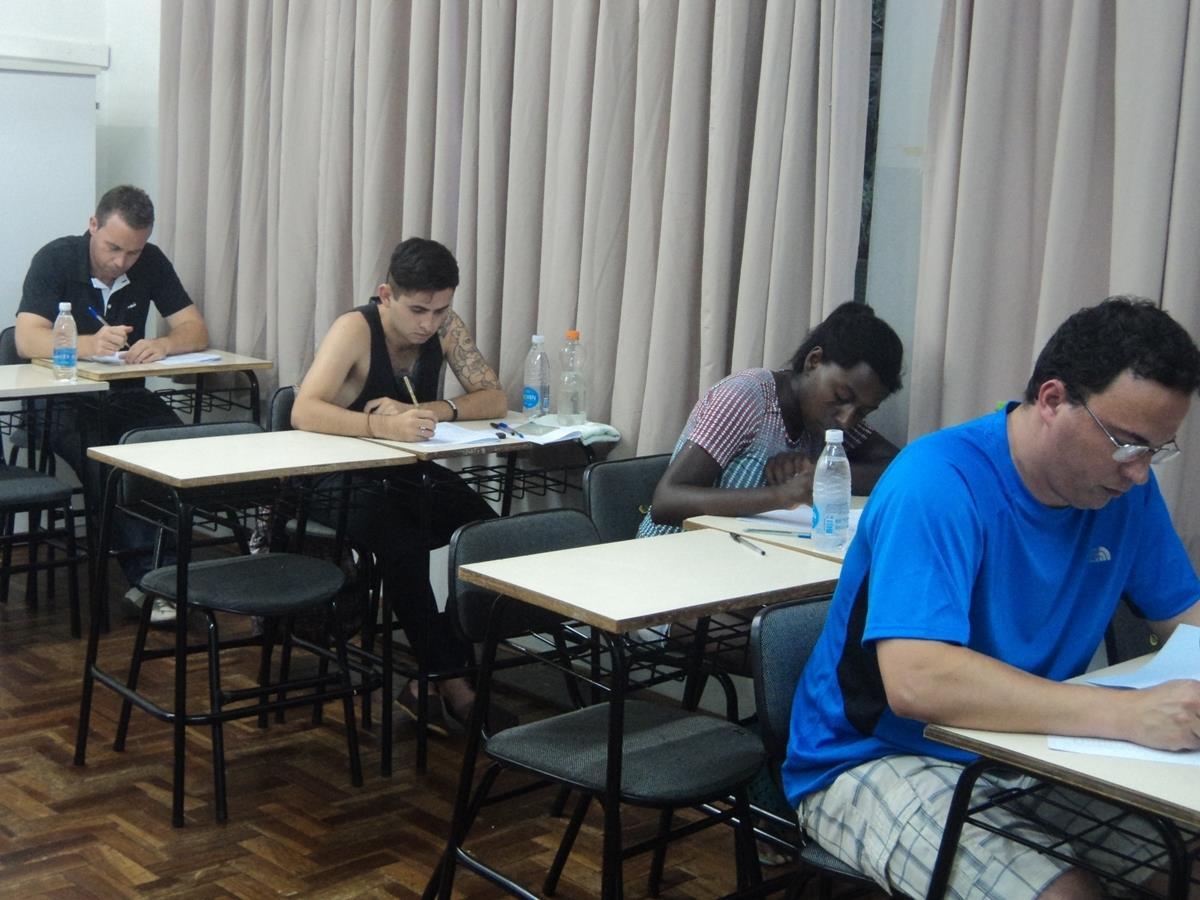 Faculdade IENH realiza Vestibular Complementar