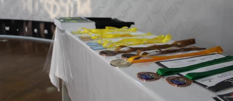Premiações de eventos científicos foram entregues para alunos e ex-alunos da IENH Premiações de eventos científicos foram entregues para alunos e ex-alunos da IENH