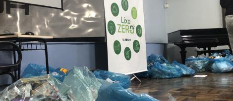 Resíduos coletados no Projeto Lixo Zero são entregues ao CATAVIDA