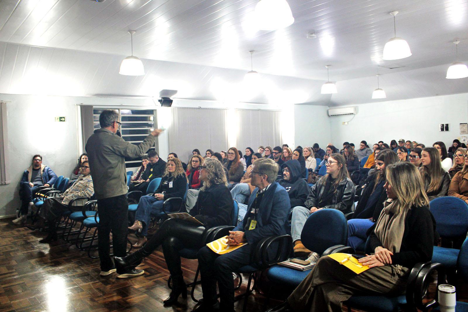 Semana Acadêmica de Psicologia da Faculdade IENH celebra 15 anos do curso com programação voltada à 
