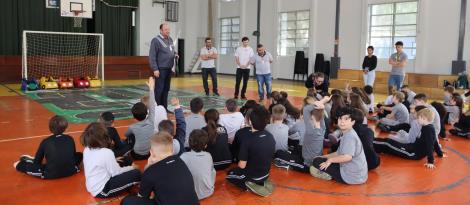 Semana do Trânsito inicia com mini pista de simulação na Unidade Pindorama