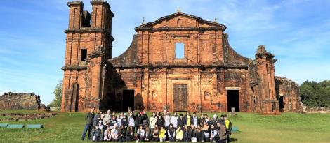 Viagem à região das Missões é realizada pelos 5°s anos do Ensino Fundamental da IENH Viagem à região das Missões é realizada pelos 5°s anos do Ensino Fundamental da IENH