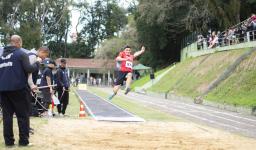 Atletismo da IENH conquista grandes resultados no Troféu Sogipa - Educação  Básica - Portal IENH