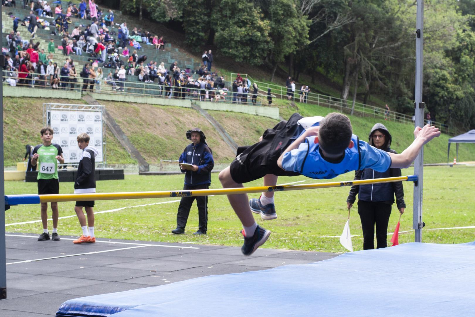 Atletismo da IENH conquista grandes resultados no Troféu Sogipa - Educação  Básica - Portal IENH